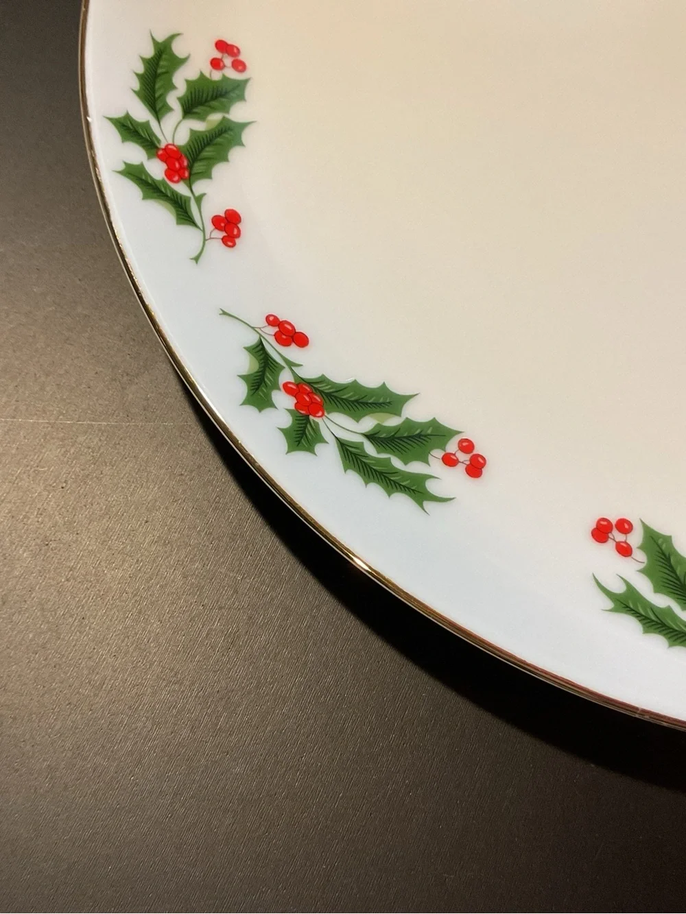 Beautiful Vintage Christmas Treasury 2-Tier Porcelain Tid-Bit Set